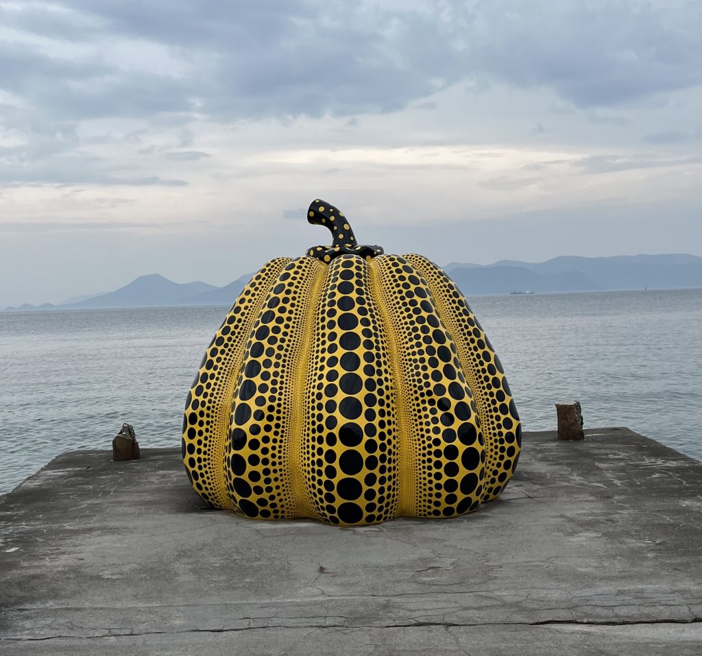 直島のかぼちゃ